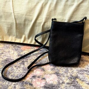 Quince Italian Pebbled Leather Phone Crossbody